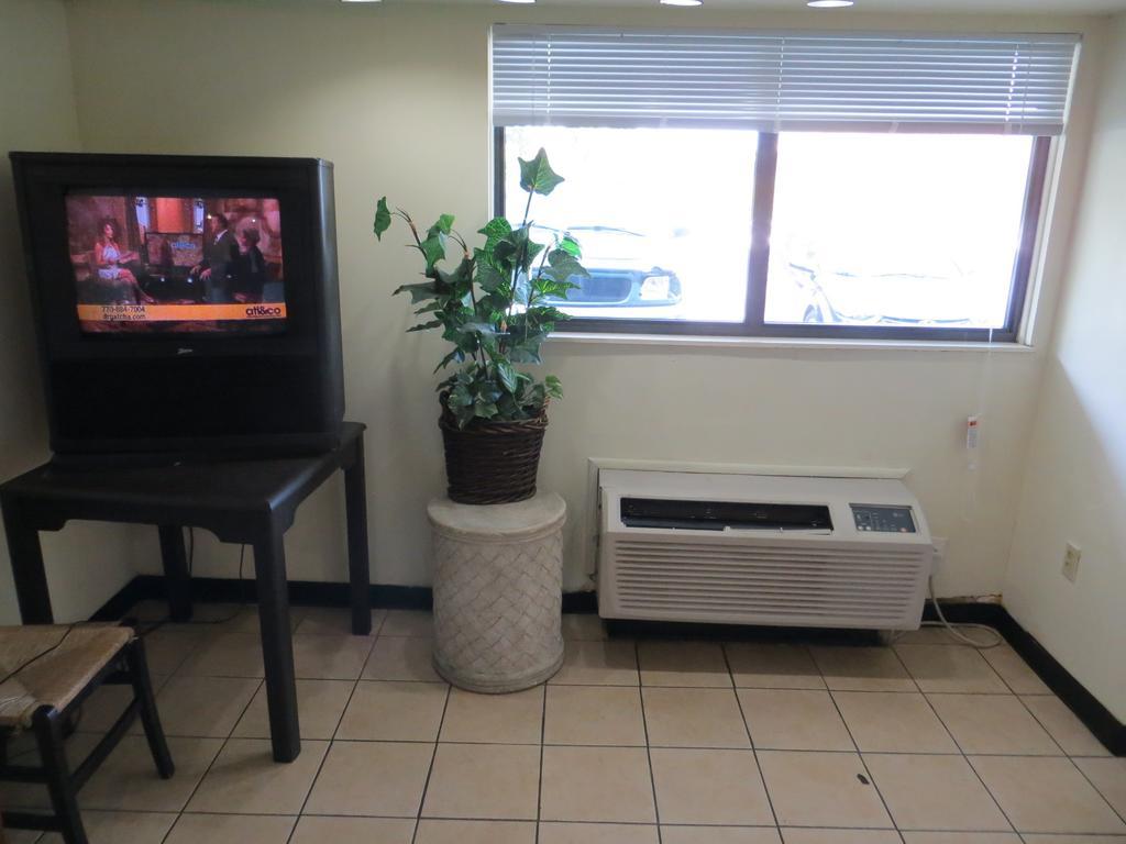 אטלנטה A2C Budget Hotel מראה חיצוני תמונה